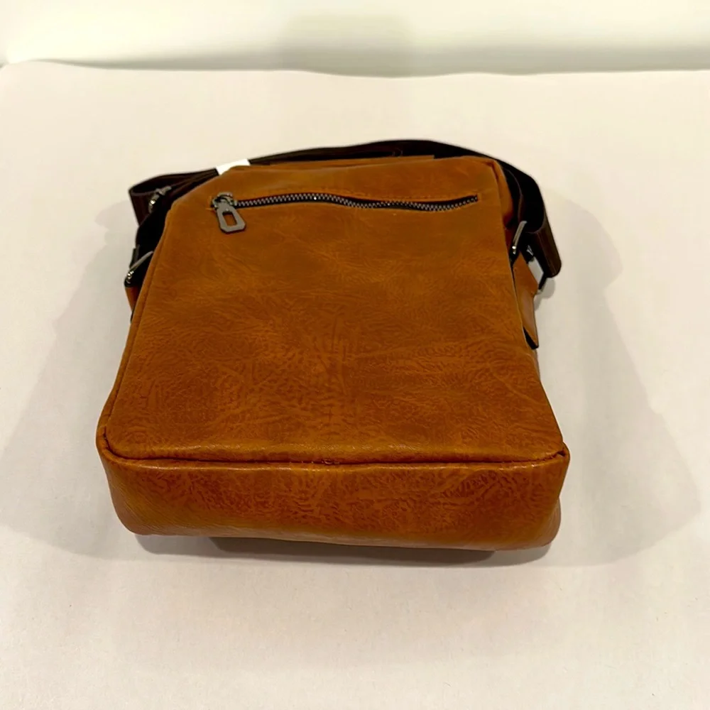 New Weixier Shoulder / Crossbody Bag 💼